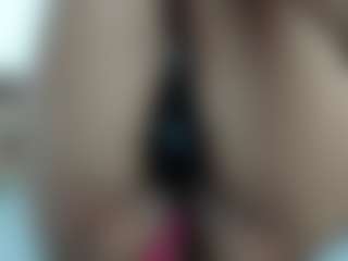 Live cam show with Aliicee-Green - Big Tits on justonemore.cc
