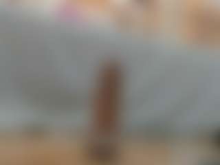 Live cam show with Aliicee-Green - Blonde Hair on Camsoda