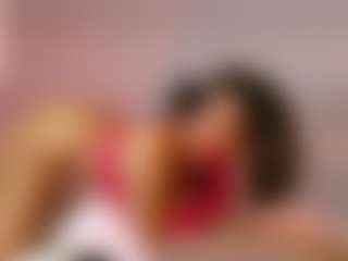 BLACK-ROSSE1's Live Sex Cam Show