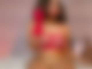 BLACK-ROSSE1's Live Sex Cam Show
