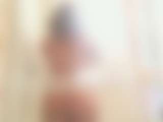 BLACK-ROSSE1's Live Sex Cam Show