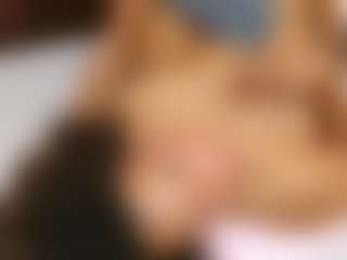 BLACK-ROSSE1's Live Sex Cam Show