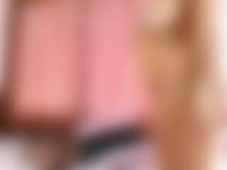 BLACK-ROSSE1's Live Sex Cam Show