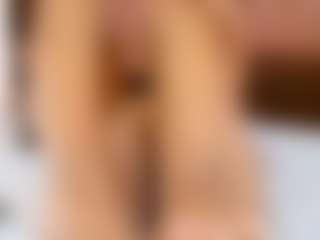 BLACK-ROSSE1's Live Sex Cam Show