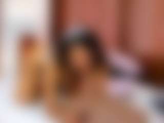 BLACK-ROSSE1's Live Sex Cam Show