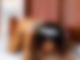 BLACK-ROSSE1's Live Sex Cam Show