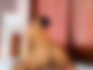 BLACK-ROSSE1's Live Sex Cam Show