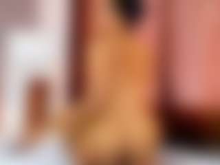 BLACK-ROSSE1's Live Sex Cam Show