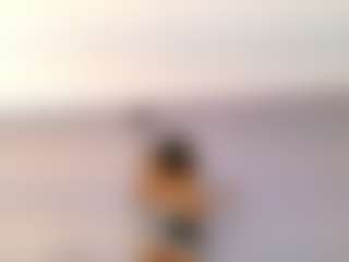 BLACK-ROSSE1's Live Sex Cam Show