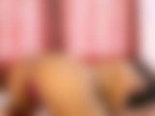BLACK-ROSSE1's Live Sex Cam Show