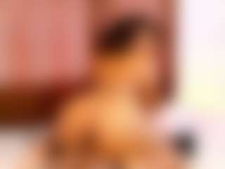 BLACK-ROSSE1's Live Sex Cam Show