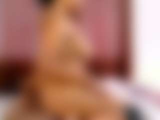 BLACK-ROSSE1's Live Sex Cam Show