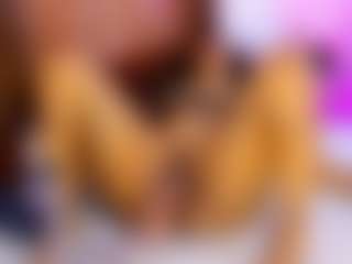 BLACK-ROSSE1's Live Sex Cam Show