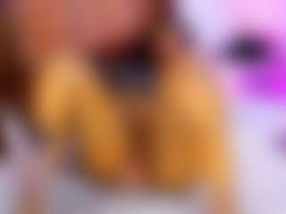 BLACK-ROSSE1's Live Sex Cam Show