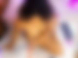 BLACK-ROSSE1's Live Sex Cam Show