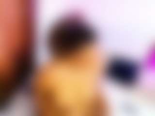 BLACK-ROSSE1's Live Sex Cam Show