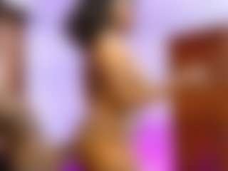 BLACK-ROSSE1's Live Sex Cam Show
