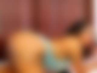 BLACK-ROSSE1's Live Sex Cam Show