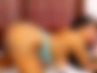 BLACK-ROSSE1's Live Sex Cam Show