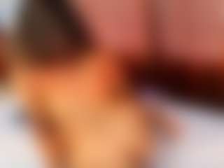 BLACK-ROSSE1's Live Sex Cam Show
