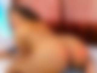 BLACK-ROSSE1's Live Sex Cam Show