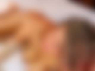 BLACK-ROSSE1's Live Sex Cam Show
