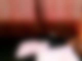 BLACK-ROSSE1's Live Sex Cam Show
