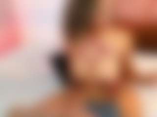 BLACK-ROSSE1's Live Sex Cam Show