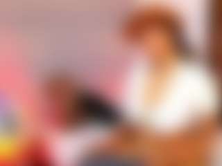 BLACK-ROSSE1's Live Sex Cam Show