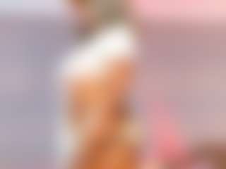 BLACK-ROSSE1's Live Sex Cam Show