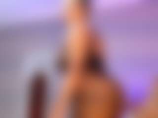 Live cam show with BLACK-ROSSE1 - Bedroom Teen (18+) on xxxlivecams.org