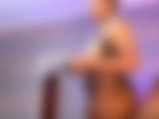 BLACK-ROSSE1's Live Sex Cam Show