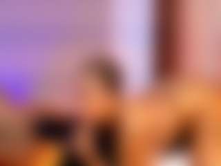 BLACK-ROSSE1's Live Sex Cam Show