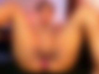 BLACK-ROSSE1's Live Sex Cam Show