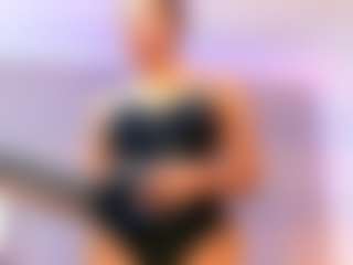 BLACK-ROSSE1's Live Sex Cam Show