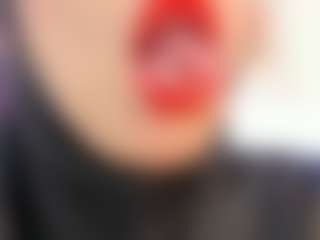 Live cam show with hanajameela - Small Tits Mature on livesuperchat.net