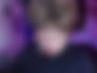 Live cam show with KENZIESHARIK - Blonde Hair on instabang