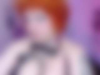 Live cam show with KENZIESHARIK - Granny Squirt on CamClone