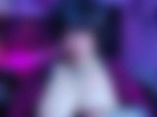 Live cam show with KENZIESHARIK - College on CSO-WL