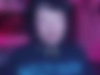 Live cam show with KENZIESHARIK - Green Eyes on Dolls Live