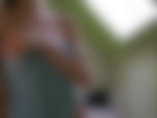 Live cam show with AbellaD9 - Average on Cam Slut