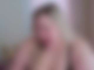Piggy Rose's Live Sex Cam Show