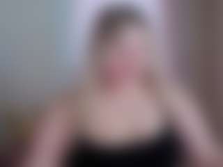 Piggy Rose's Live Sex Cam Show