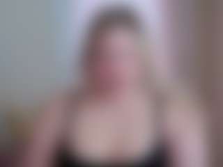 Piggy Rose's Live Sex Cam Show