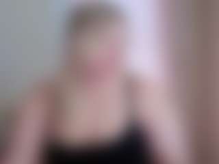 Piggy Rose's Live Sex Cam Show