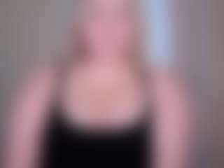 Piggy Rose's Live Sex Cam Show