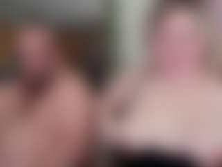 Piggy Rose's Live Sex Cam Show