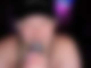 Live cam show with Piggy Rose - BBW Teen (18+) on Chatstar