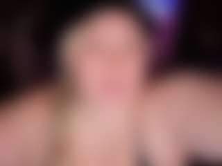 Piggy Rose's Live Sex Cam Show