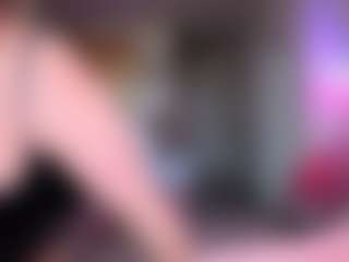 Piggy Rose's Live Sex Cam Show